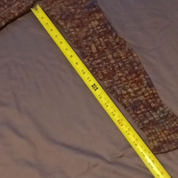 Cranbrook brand Ladies Turtle neck sweater Size: Large (0432) - Picture 3 of 9